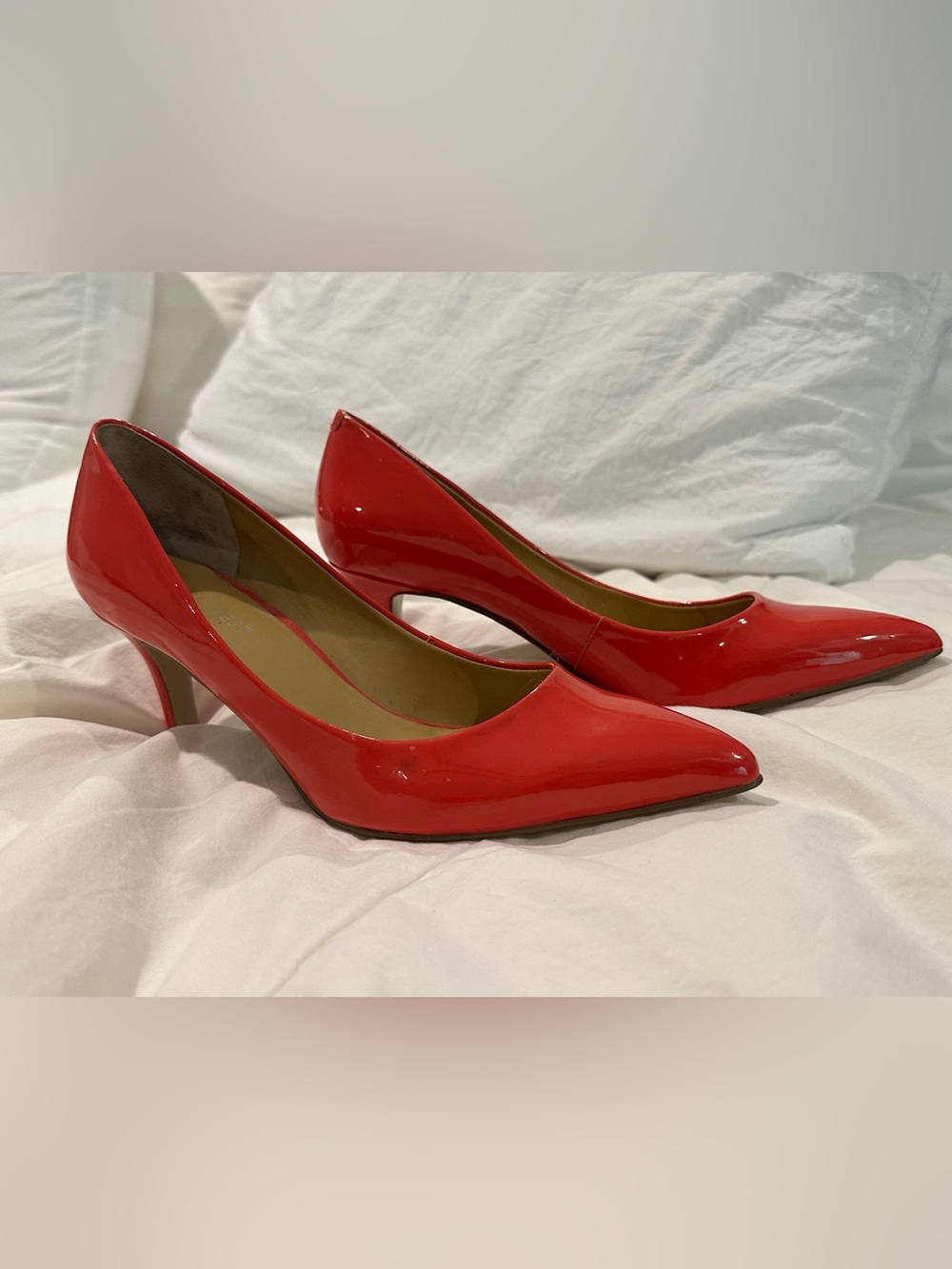 Nine West Classic Red Patent Pointed-Toe Women’s Pumps 6M